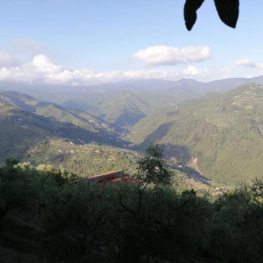 Appartamento Incantevole La Grotta Apricale Zewnętrze zdjęcie