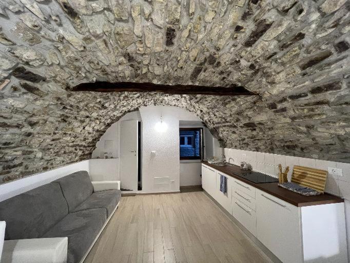 Appartamento Incantevole La Grotta Apricale Zewnętrze zdjęcie